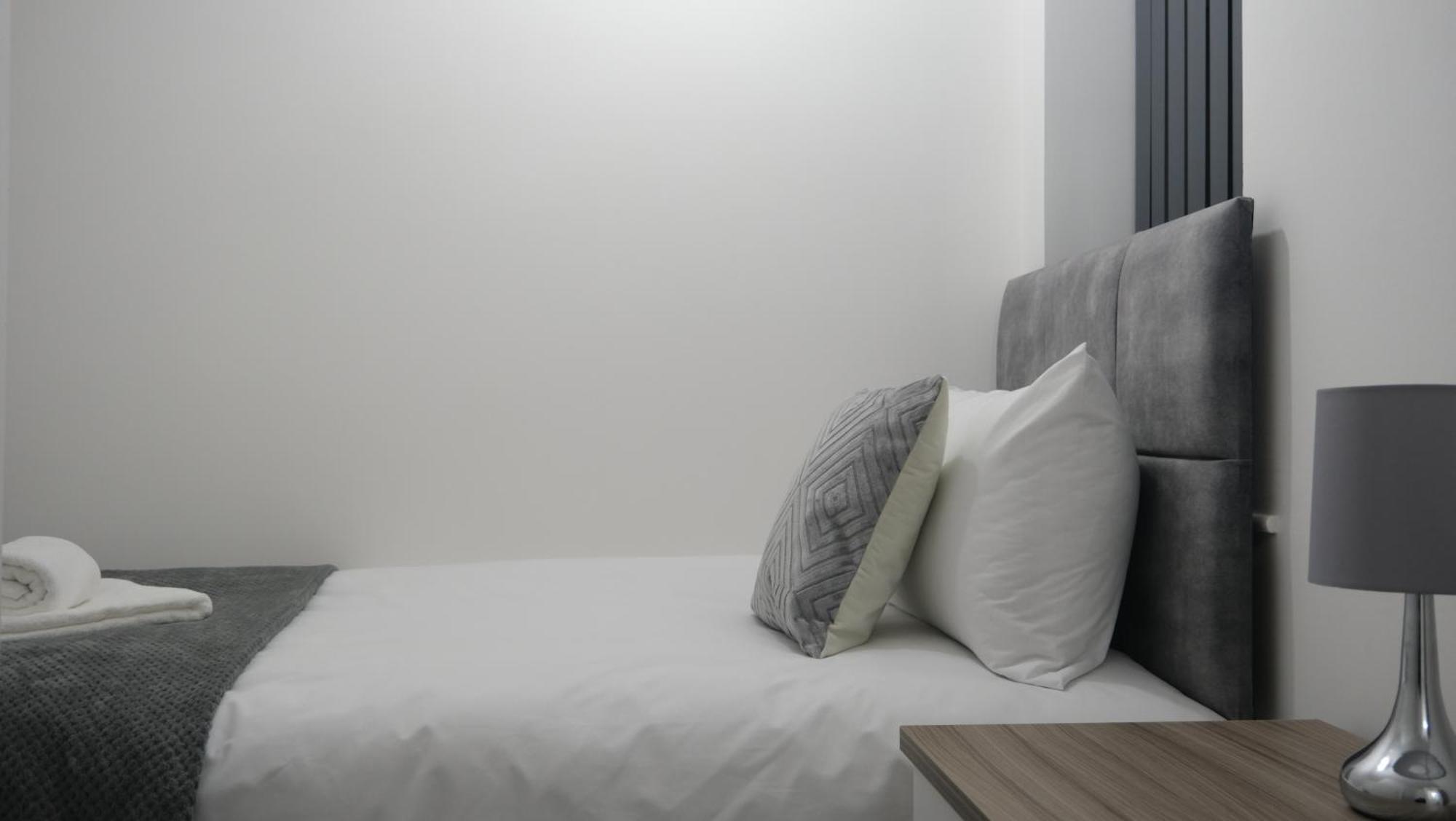 Modernized Three Bedroom House Near City Stadium, Attractions, City Centre - Sky N Netflix - Convenient Transport Манчестер Екстер'єр фото