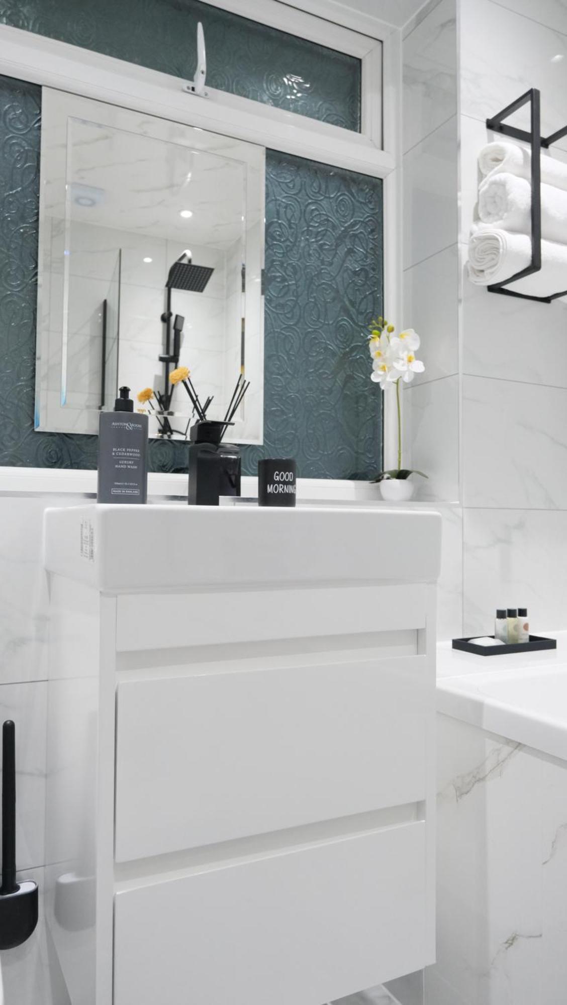 Modernized Three Bedroom House Near City Stadium, Attractions, City Centre - Sky N Netflix - Convenient Transport Манчестер Екстер'єр фото